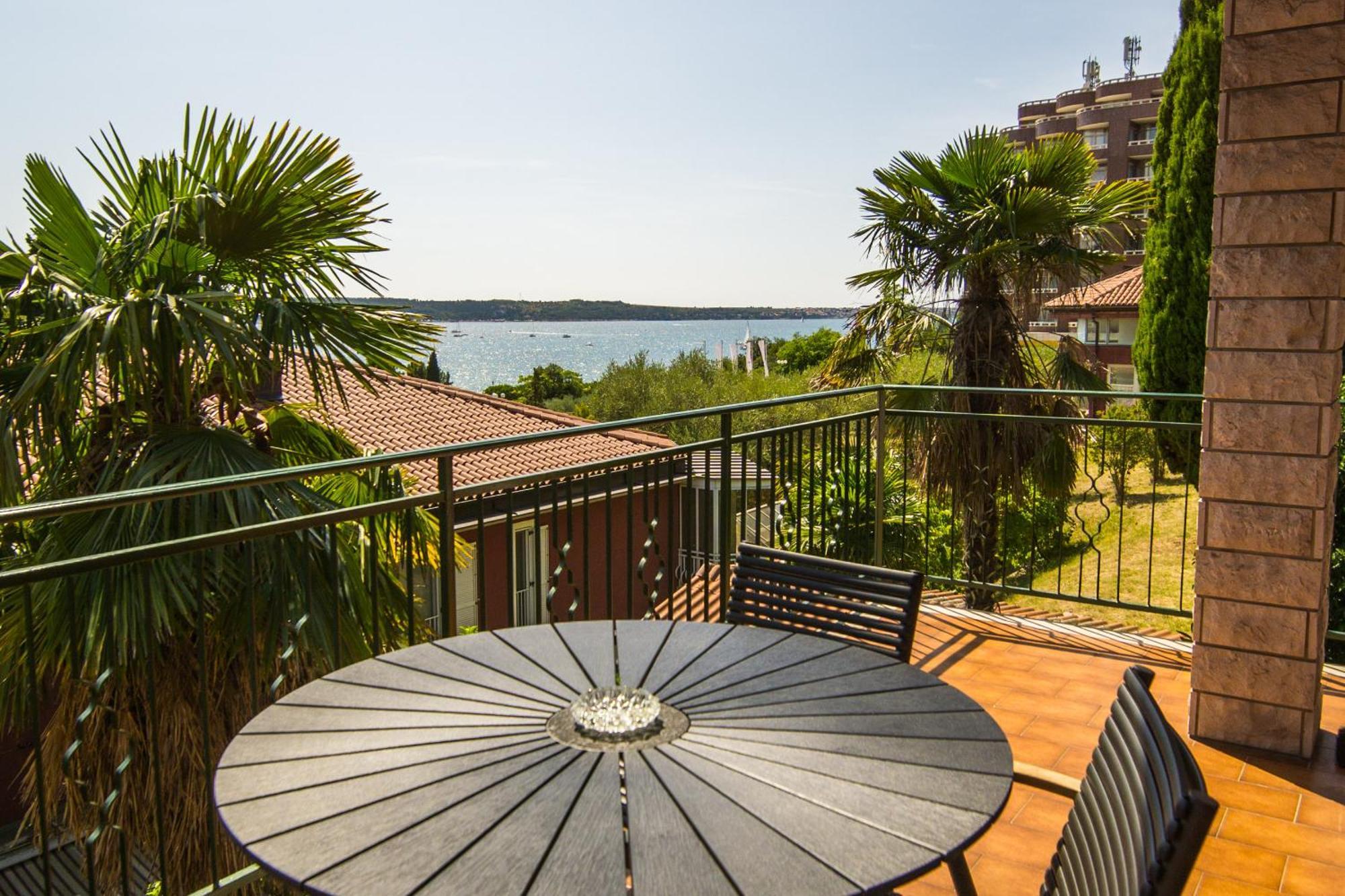Apartments Stella Portoroz Exterior foto